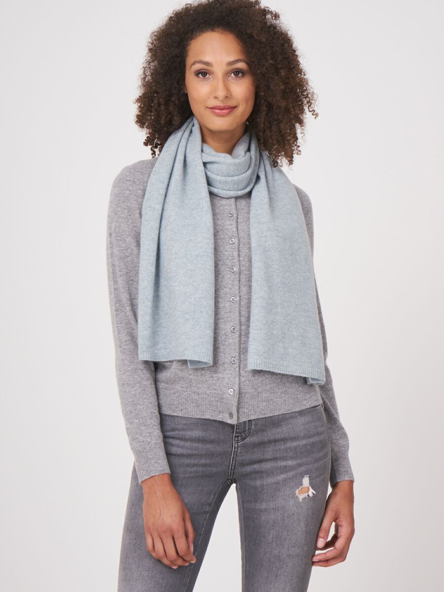 Fine knit organic cashmere scarf image number 181