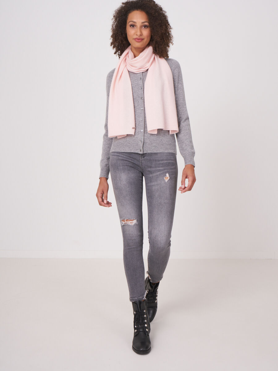 Fine knit organic cashmere scarf image number 188