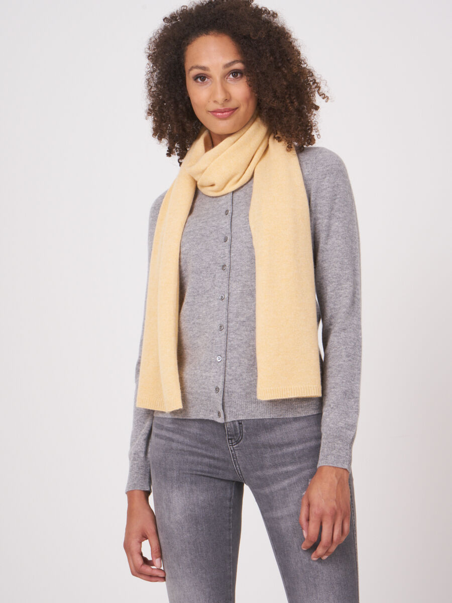 Fine knit organic cashmere scarf image number 197