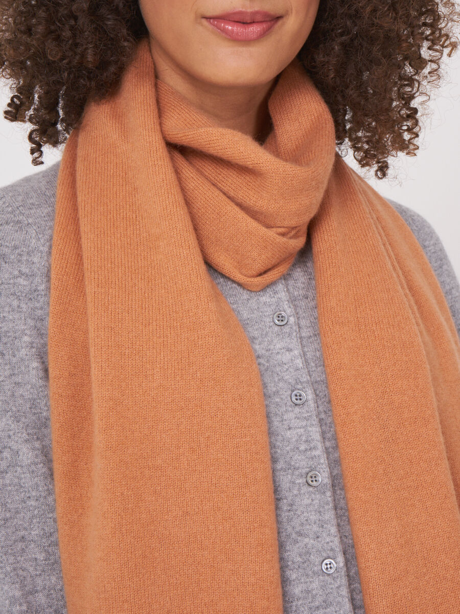 Fine knit organic cashmere scarf image number 203