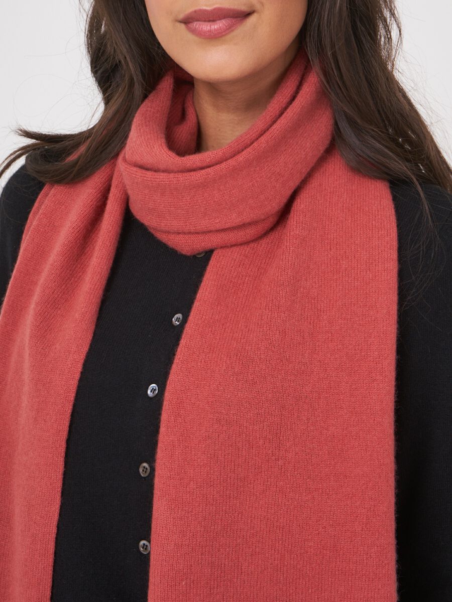 Fine knit organic cashmere scarf image number 207