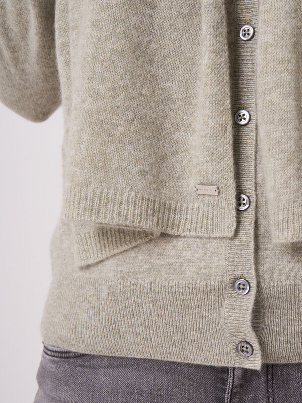 Organic cashmere fine-knit scarf image number 1