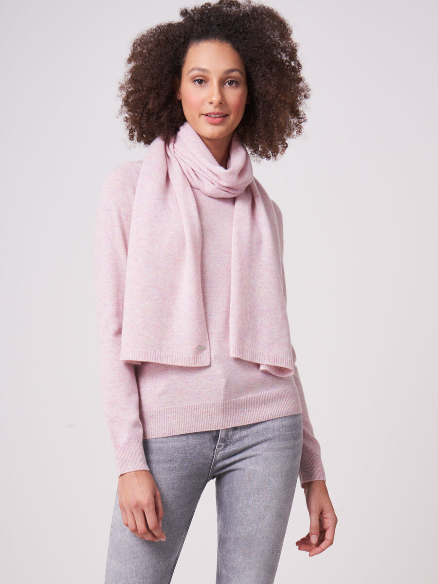 Fine knit organic cashmere scarf image number 233