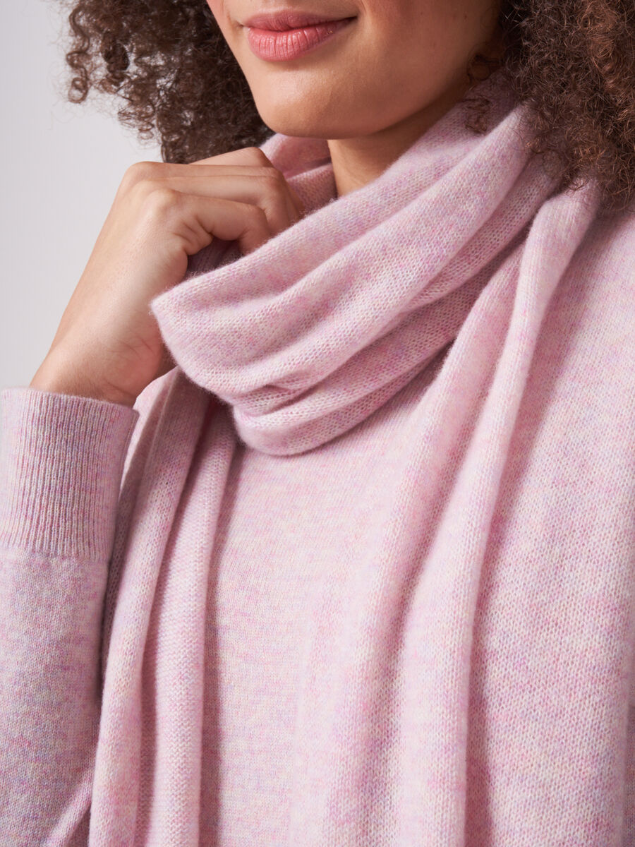 Fine knit organic cashmere scarf image number 235