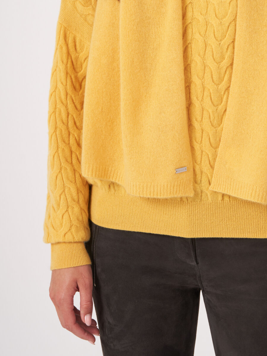 Fine knit organic cashmere scarf image number 1