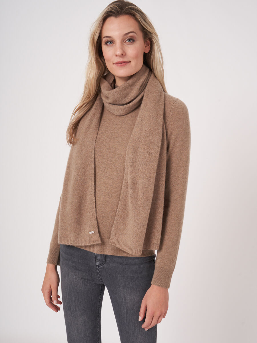 Fine knit organic cashmere scarf image number 250