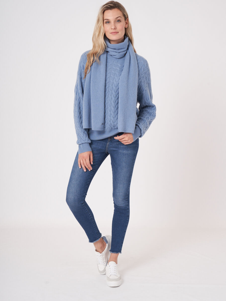 Fine knit organic cashmere scarf image number 265