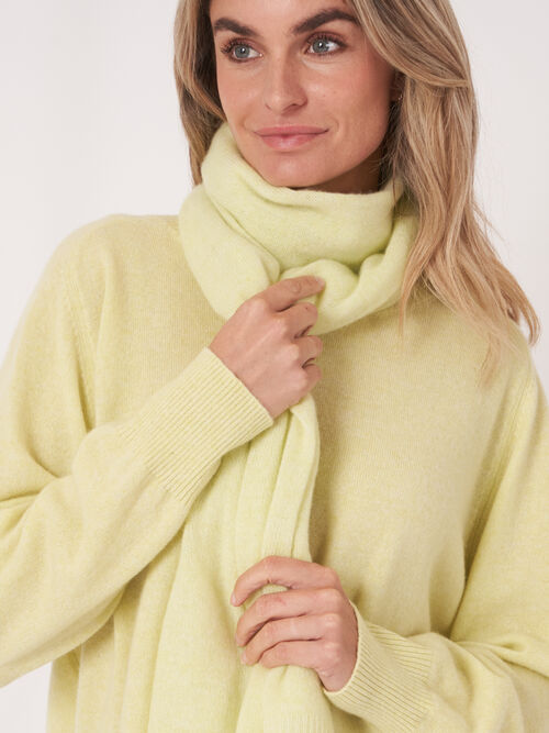 Fine knit organic cashmere scarf