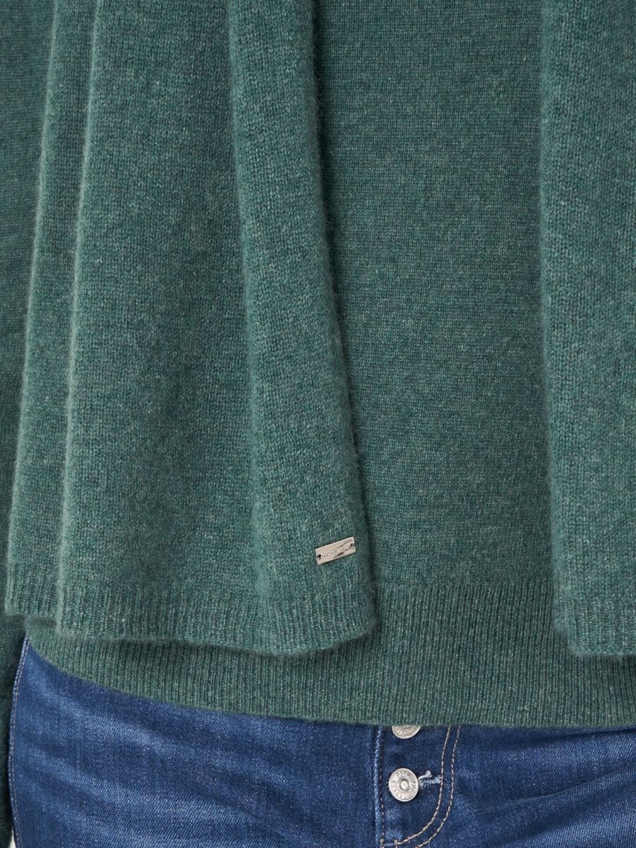 Fine knit organic cashmere scarf image number 125