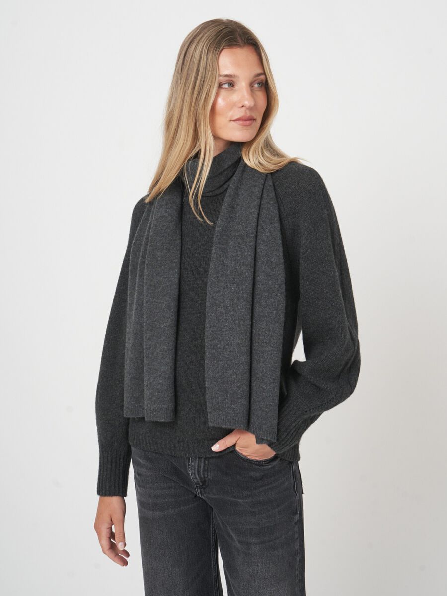 Basic-Feinstrickschal aus Bio-Kaschmir image number 2