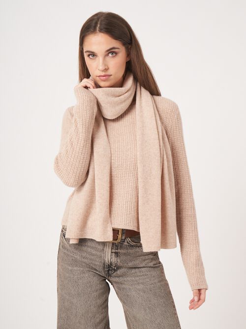 Fine knit organic cashmere scarf