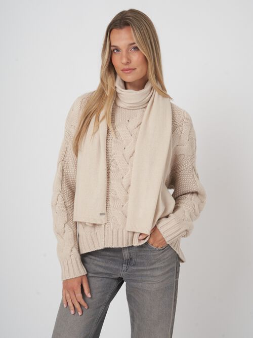 Fijngebreide sjaal van biologisch kasjmier