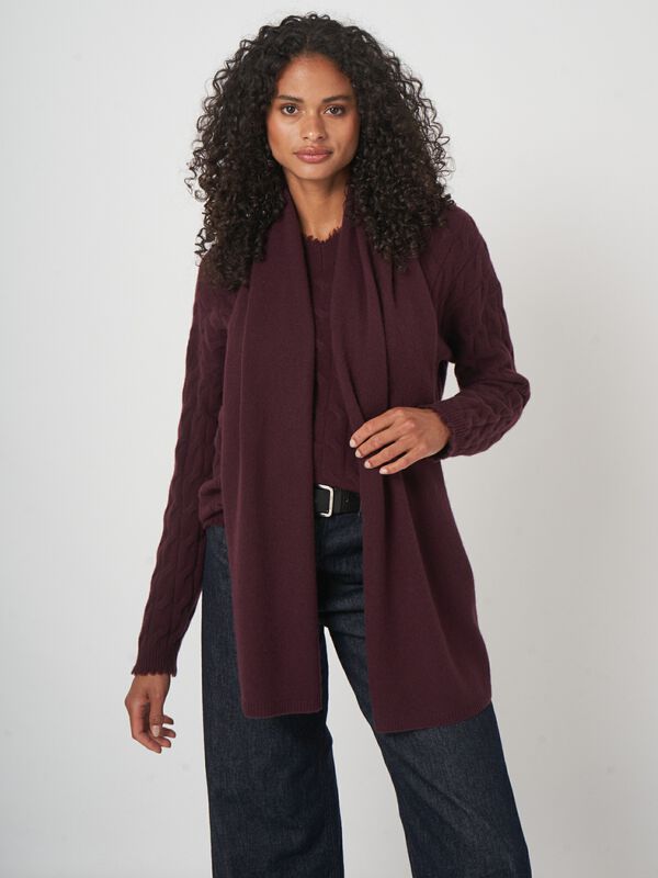 Basic-Feinstrickschal aus Bio-Kaschmir image number 2