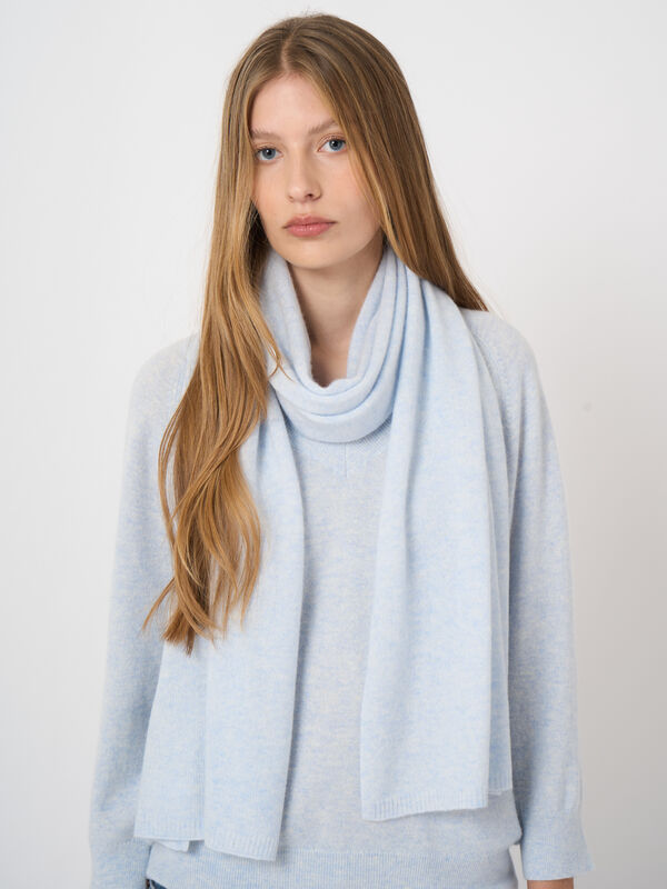 Zachte bio-kasjmier fijngebreide sjaal image number 0
