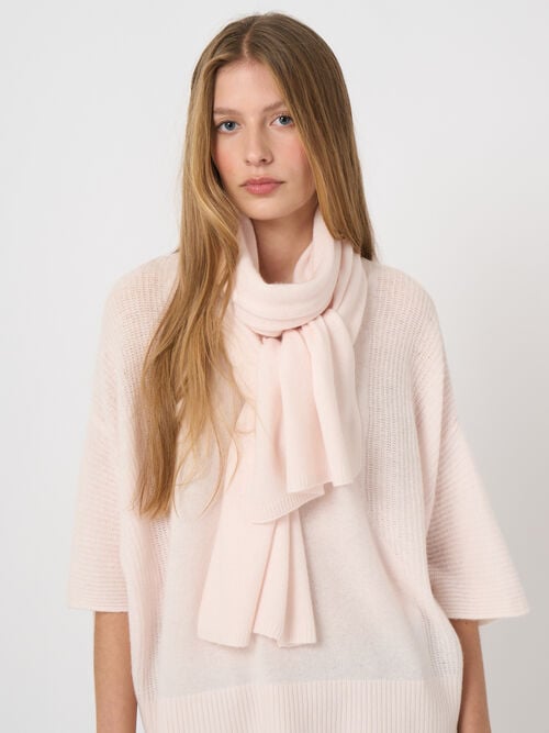 Organic cashmere fine-knit scarf