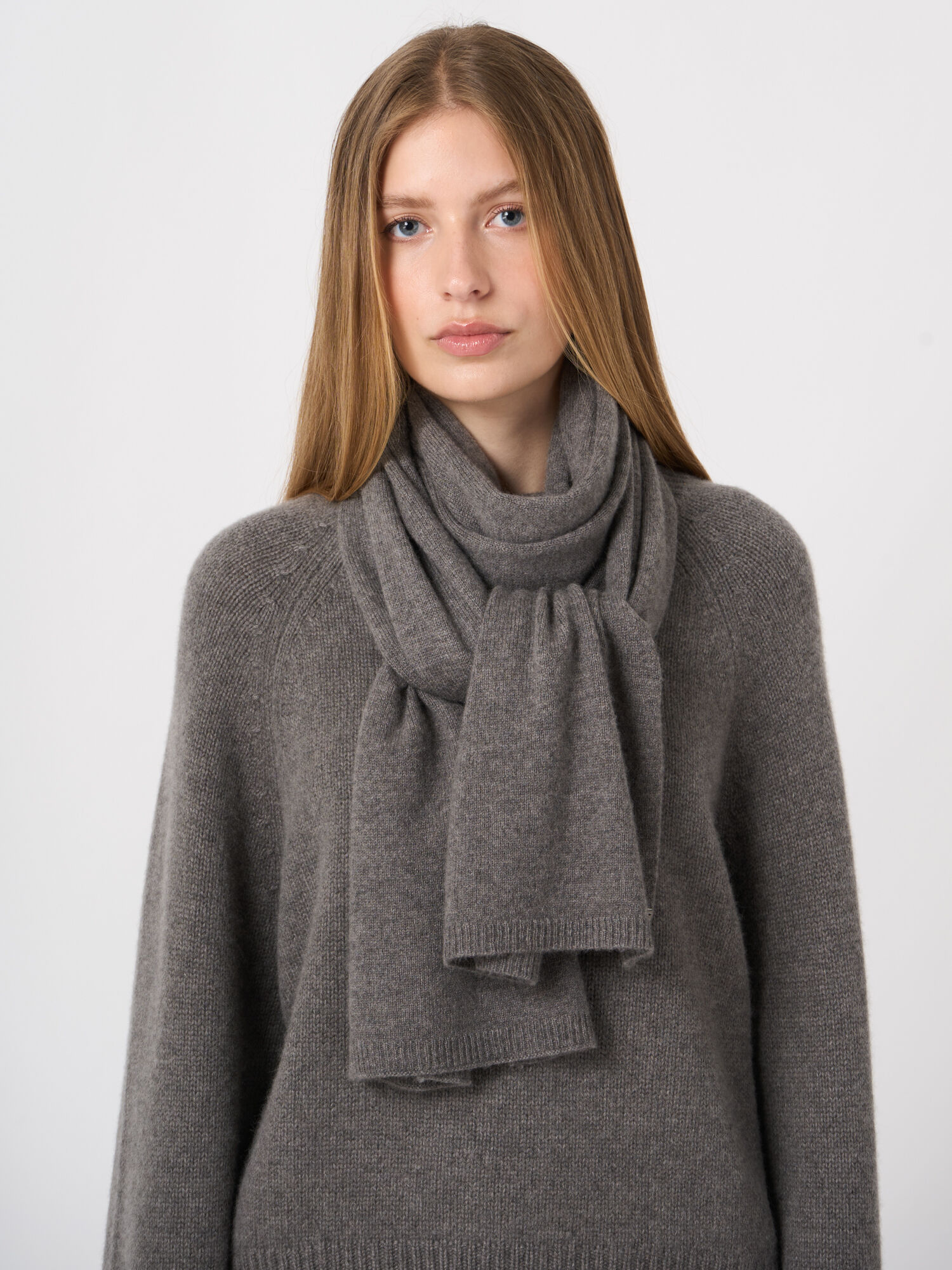 プライ　Cashmere Double Wrap Snood【taupe】 プライ Cashmere Double Wrap Snood【taupe】 PRY / Cashmere Double