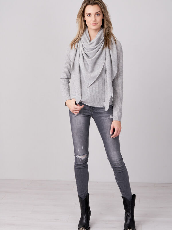 Fine knit organic cashmere triangular scarf image number 71