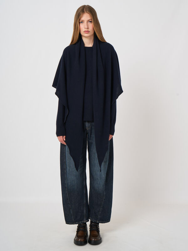 Fine-Knit Cashmere Triangular Scarf image number 2
