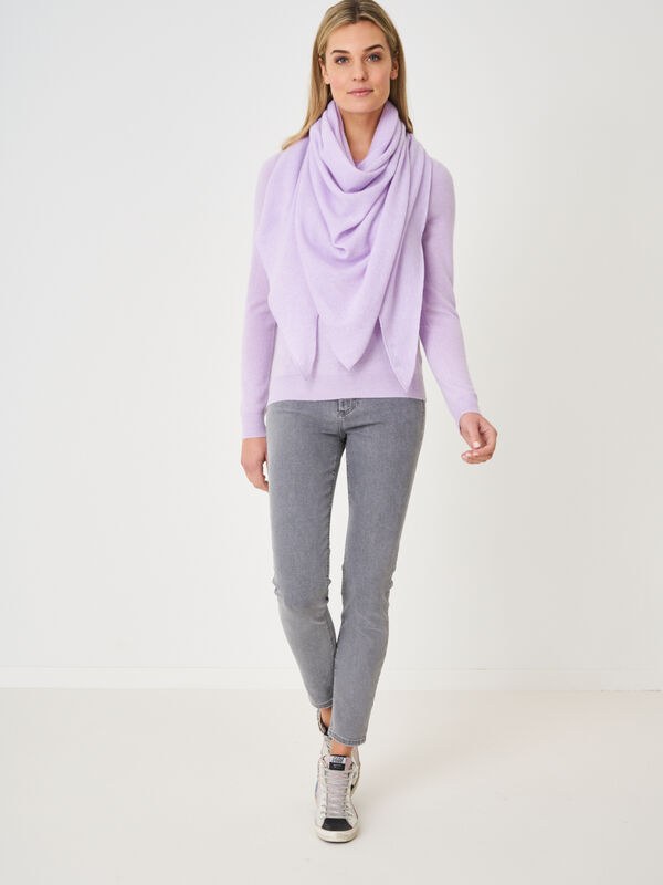 Fine knit organic cashmere triangular scarf image number 87