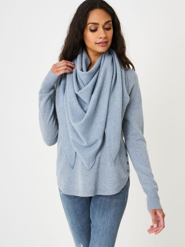 Fine knit organic cashmere triangular scarf image number 92