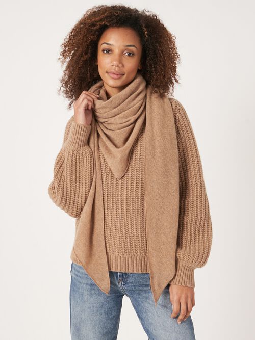 Fine knit organic cashmere triangular scarf