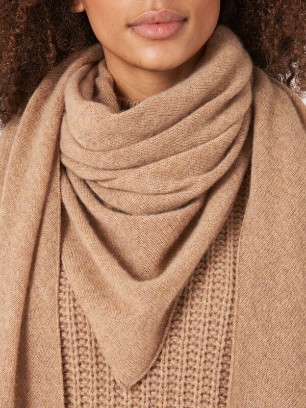Fine knit organic cashmere triangular scarf image number 54