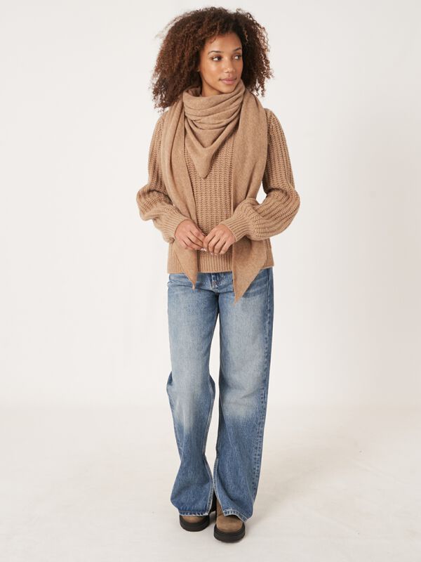 Fine knit organic cashmere triangular scarf image number 56