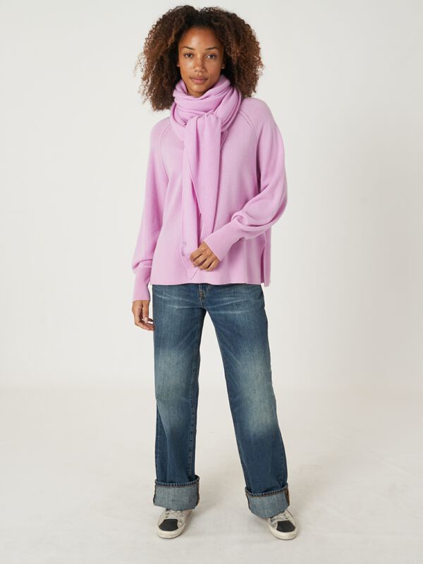 Fine knit organic cashmere triangular scarf image number 62