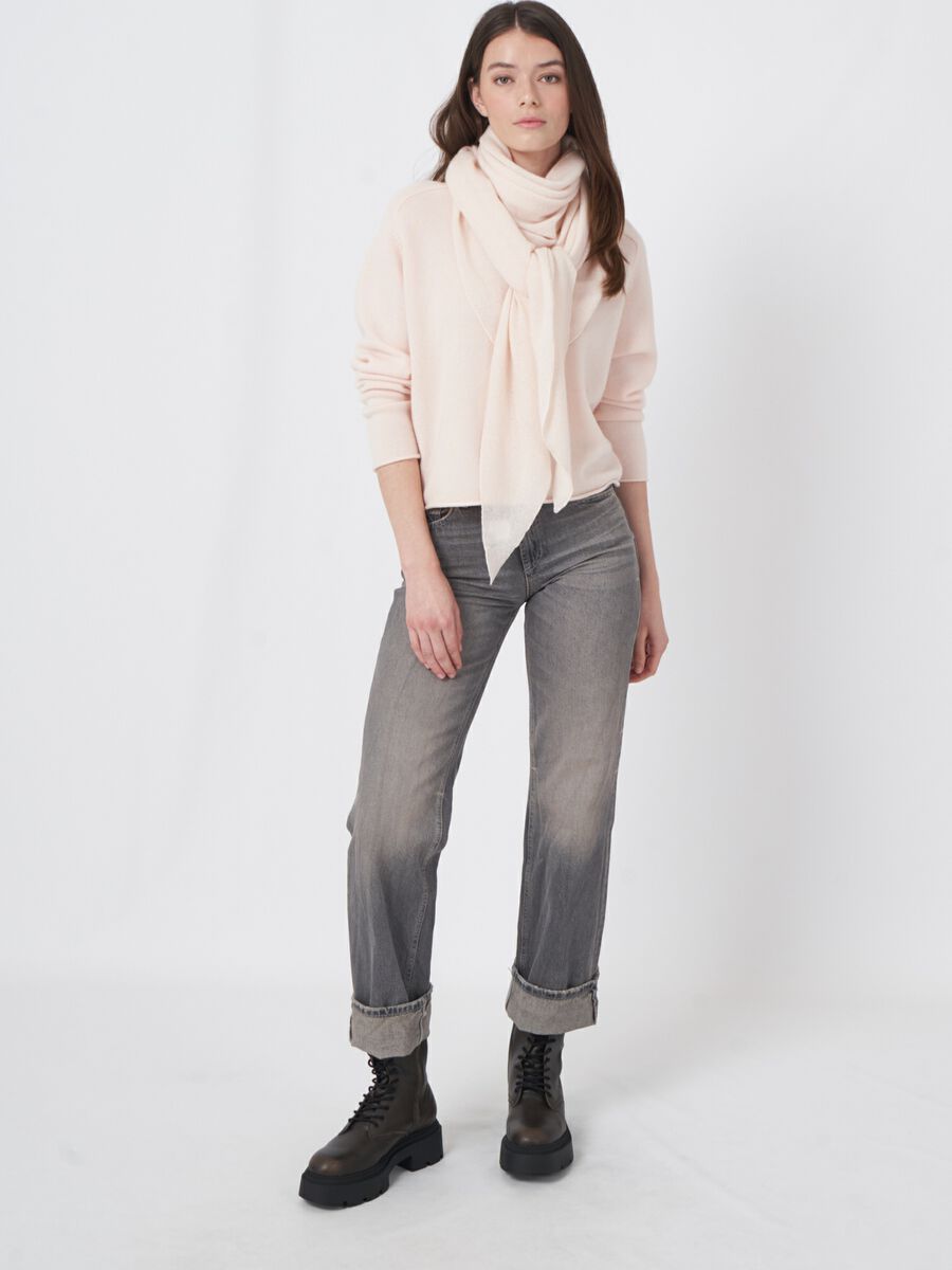 Foulard triangulaire femme — maille fine & cachemire repeat image number 37