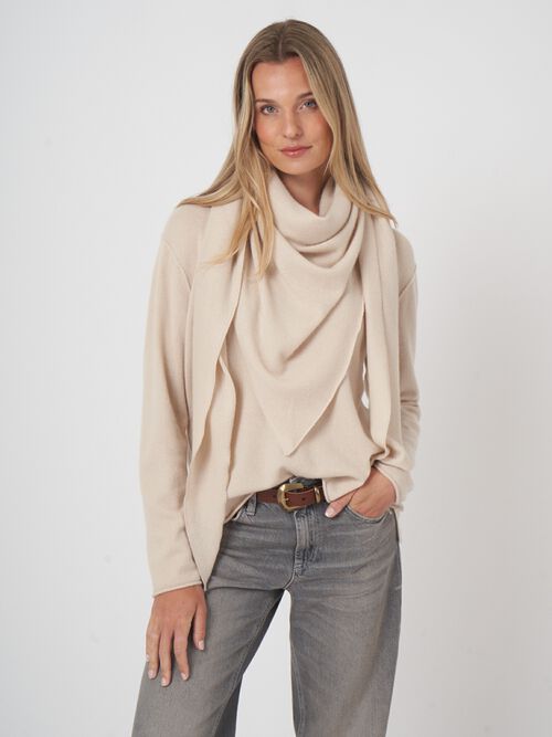 Luxe driehoekige sjaal van organisch kasjmier