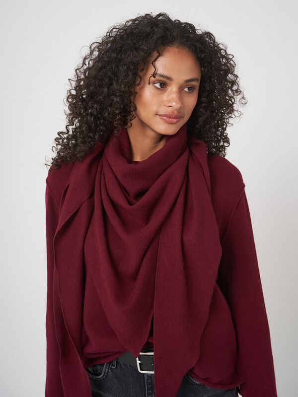 Dreieckiger Schal aus Bio-Kaschmir image number 3