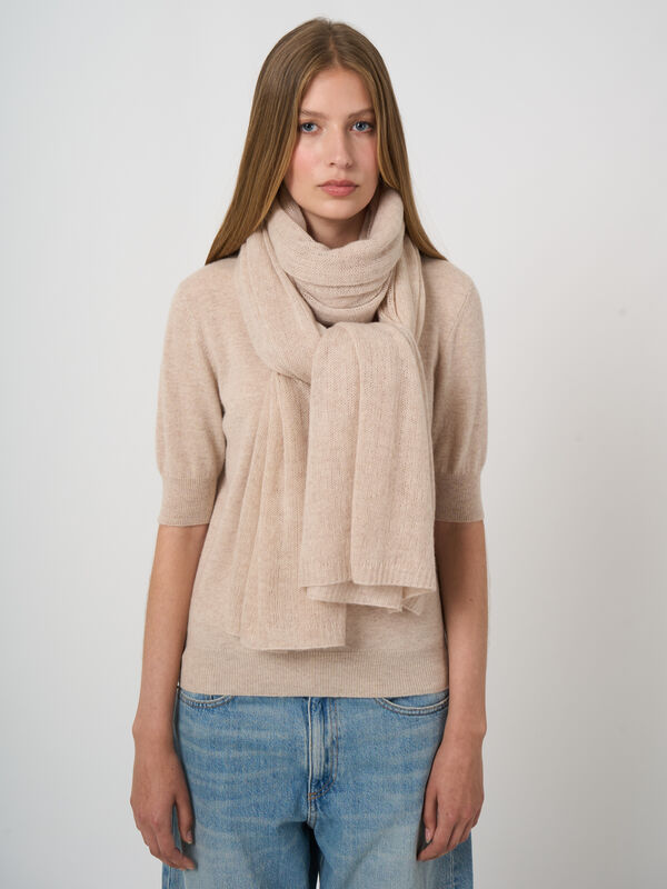 Loose-Knit Cashmere Oversized Scarf image number 0