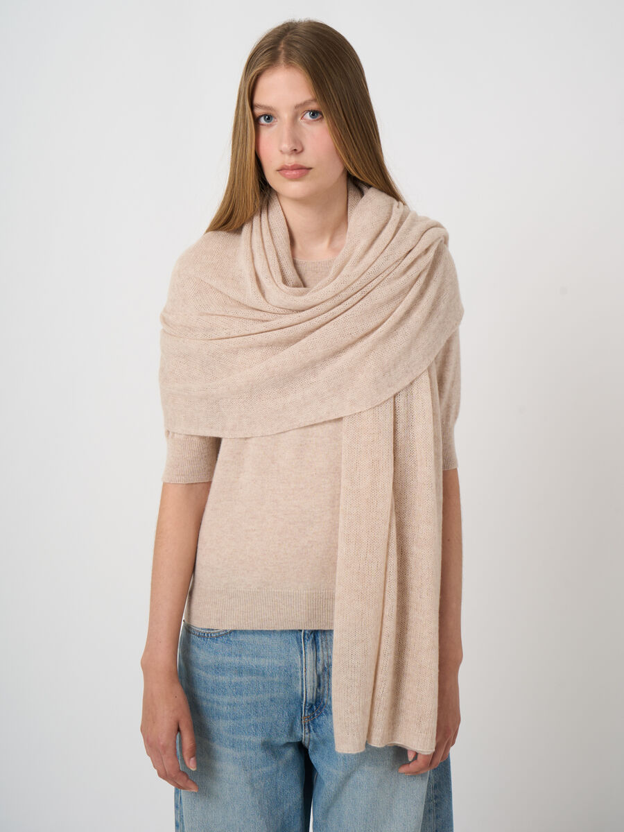 Oversized-Kaschmirschal in lockerem Strick image number 3