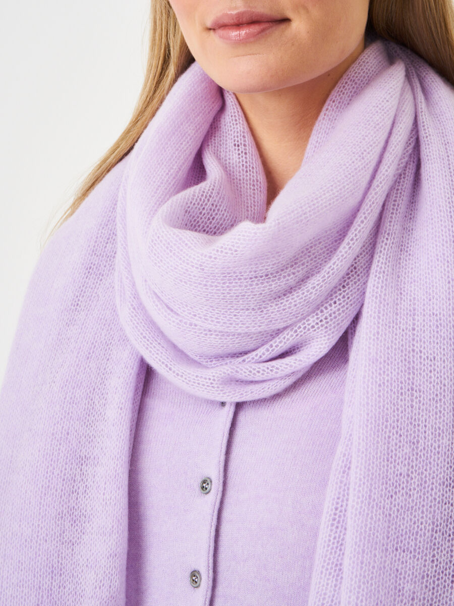Loose knit organic cashmere scarf with rib details image number 168