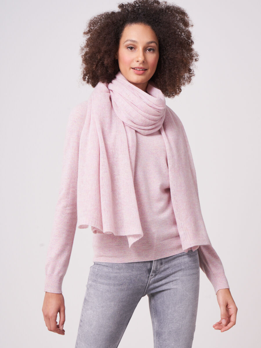 Loose knit organic cashmere scarf with rib details image number 219