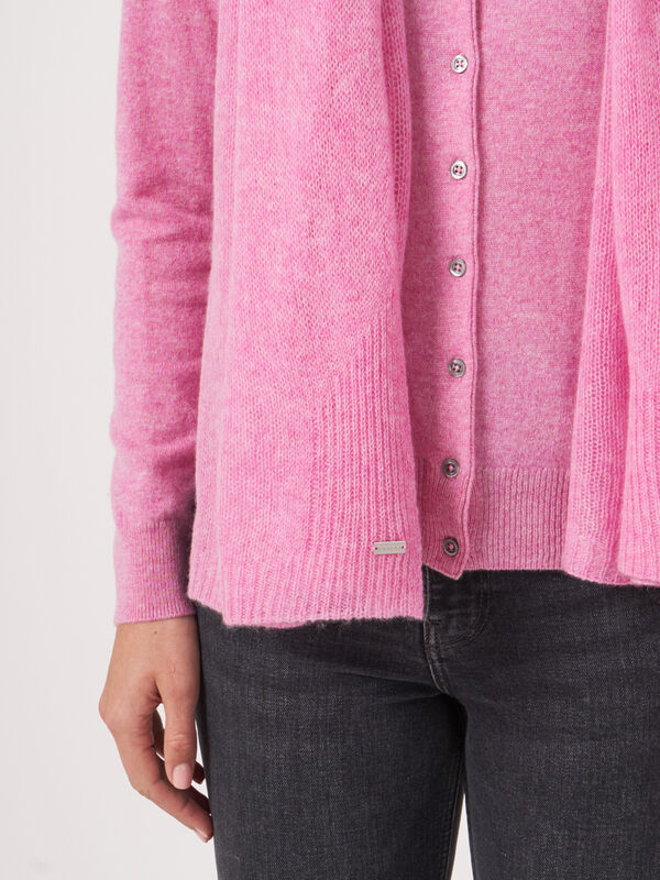 Écharpe oversize femme — maille loose & détails côtelés image number 4