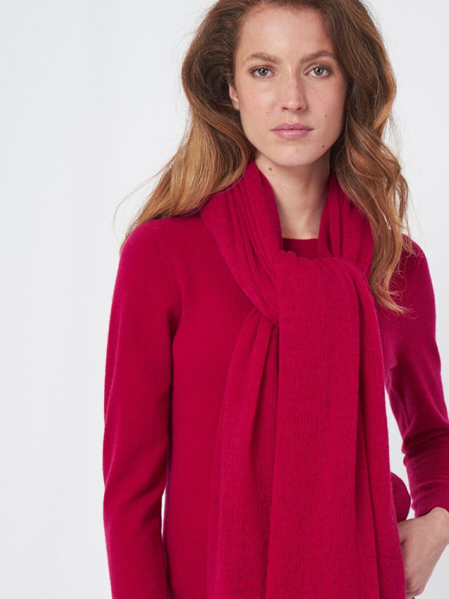 Loose knit organic cashmere scarf with rib details image number 83