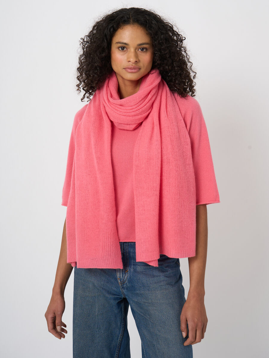 Oversized losgebreide sjaal van biologisch kasjmier image number 3