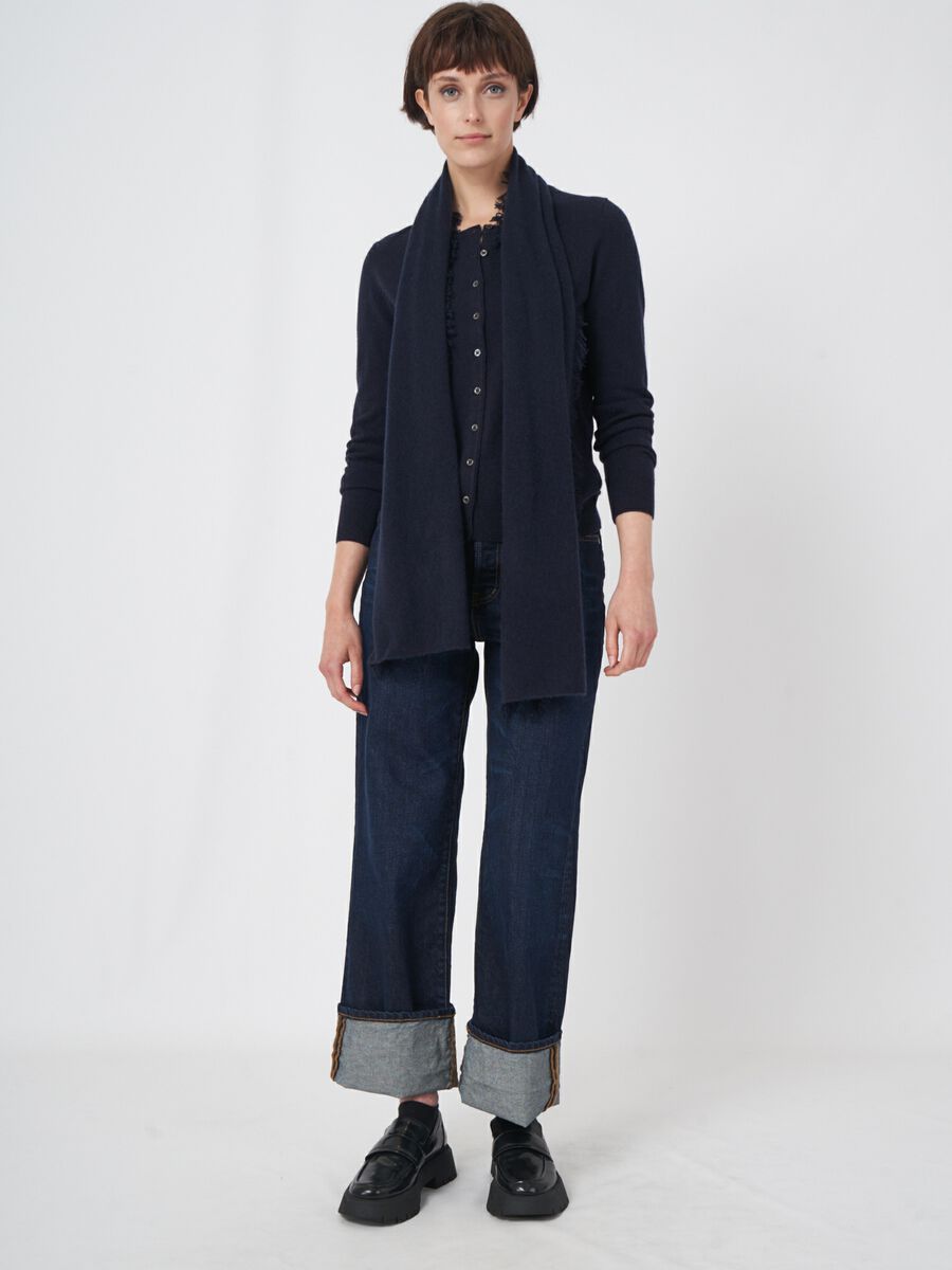 Fringed organic cashmere scarf image number 2