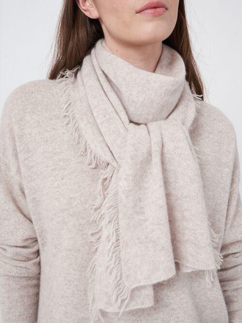 Sjaal met franjes van biologisch cashmere