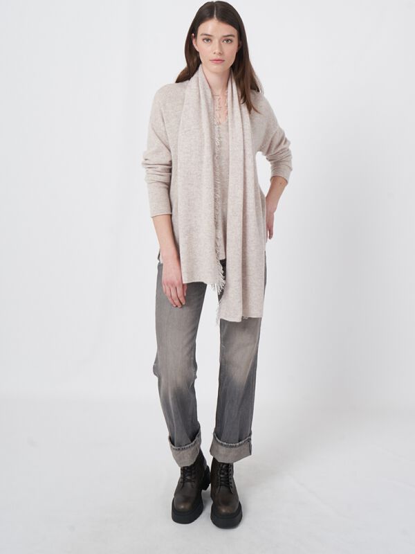 Zachte kasjmier sjaal met franjes - biologisch & elegant image number 2