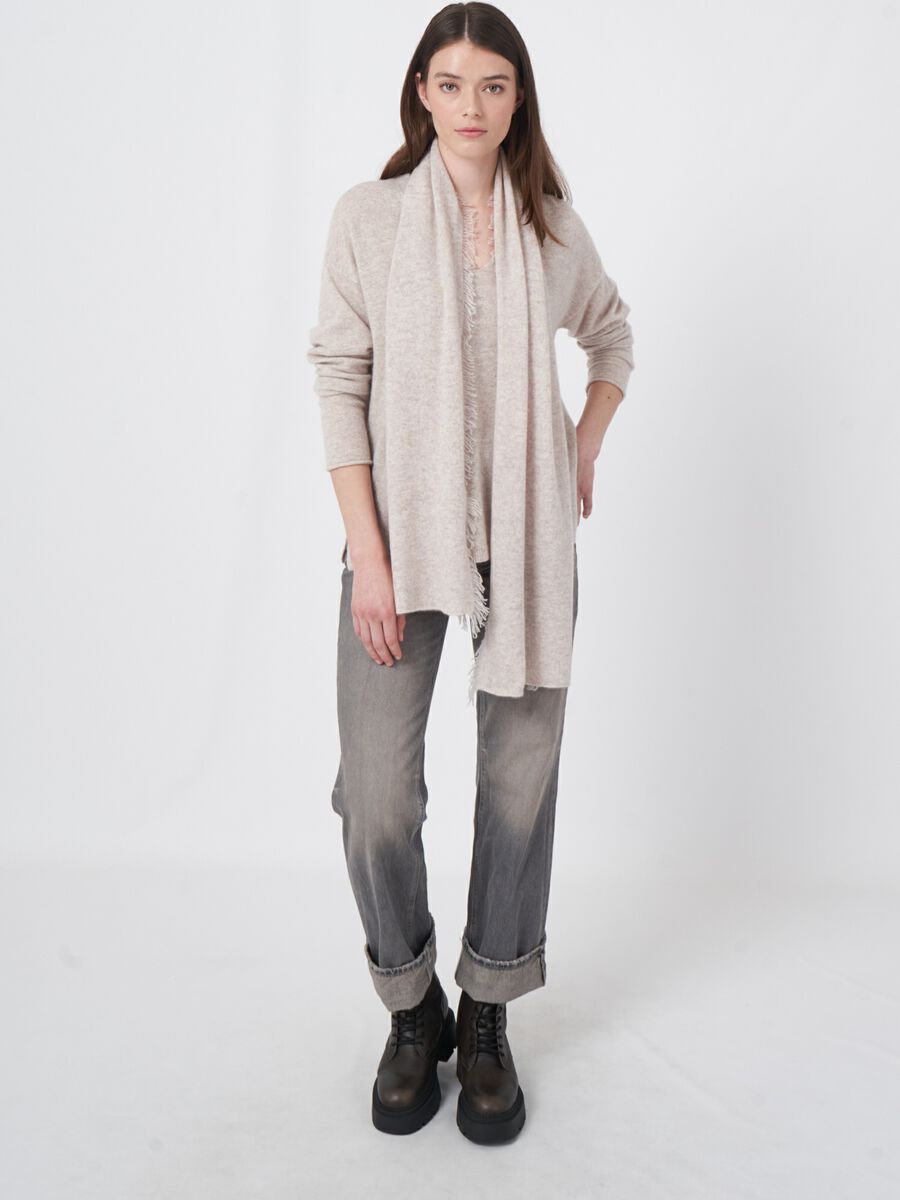 Écharpe frangée femme — cachemire doux & confort repeat image number 2