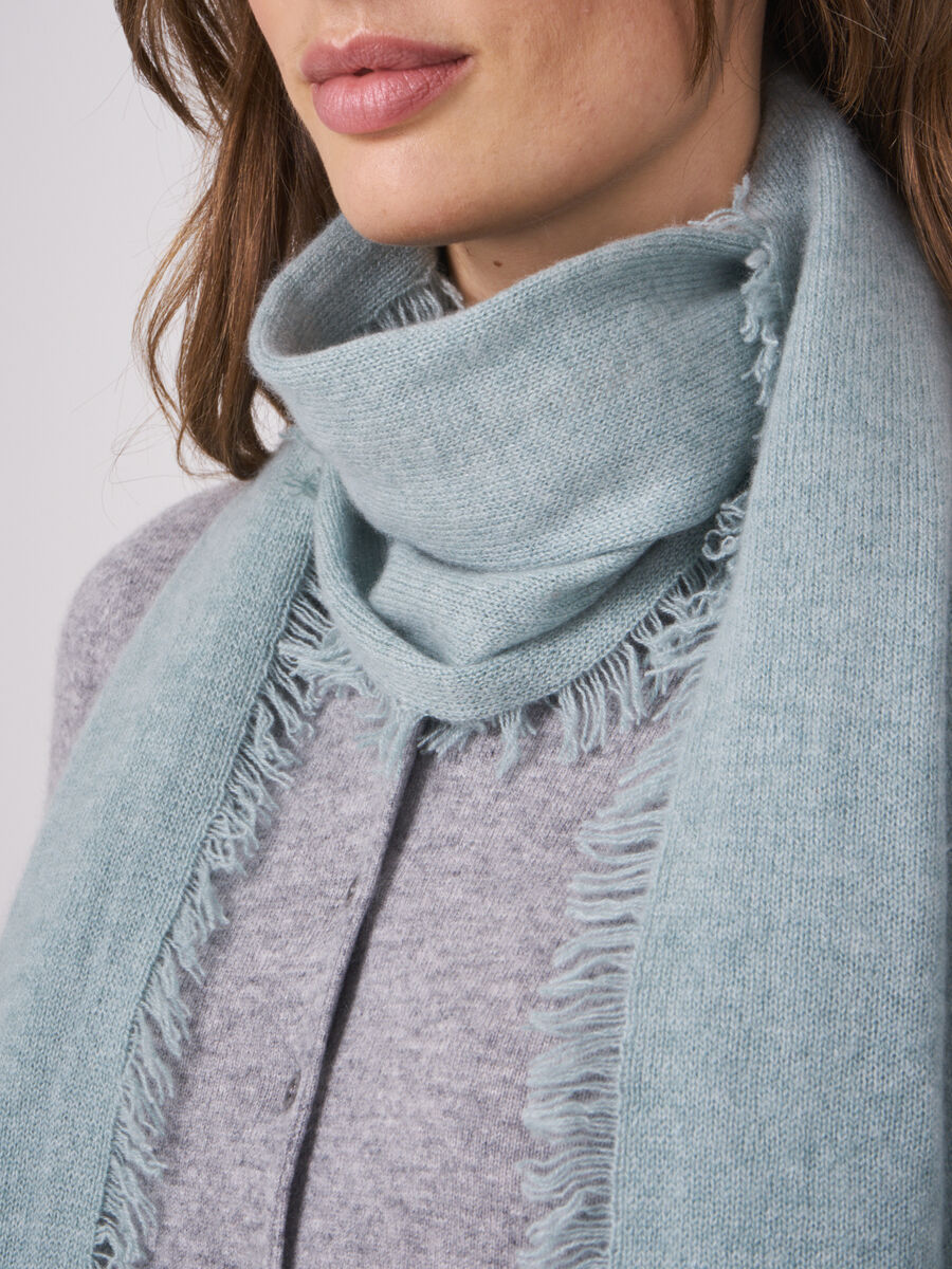 Schal mit Fransen aus Bio-Kaschmir image number 113