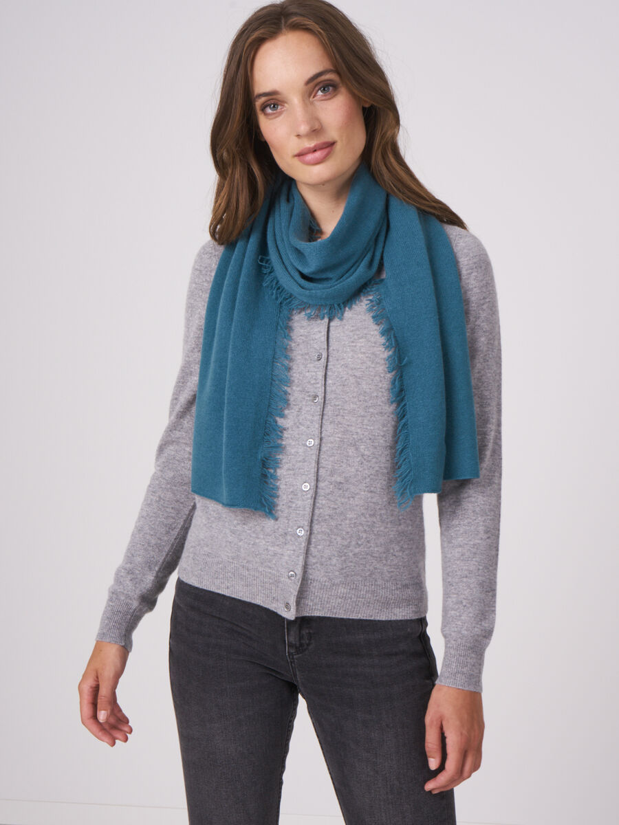 Schal mit Fransen aus Bio-Kaschmir image number 116