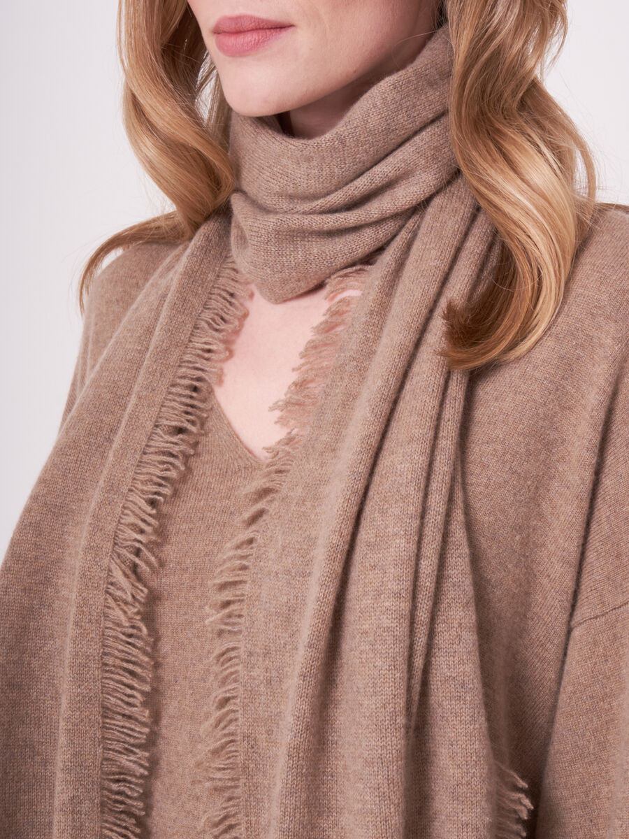 Schal mit Fransen aus Bio-Kaschmir image number 91