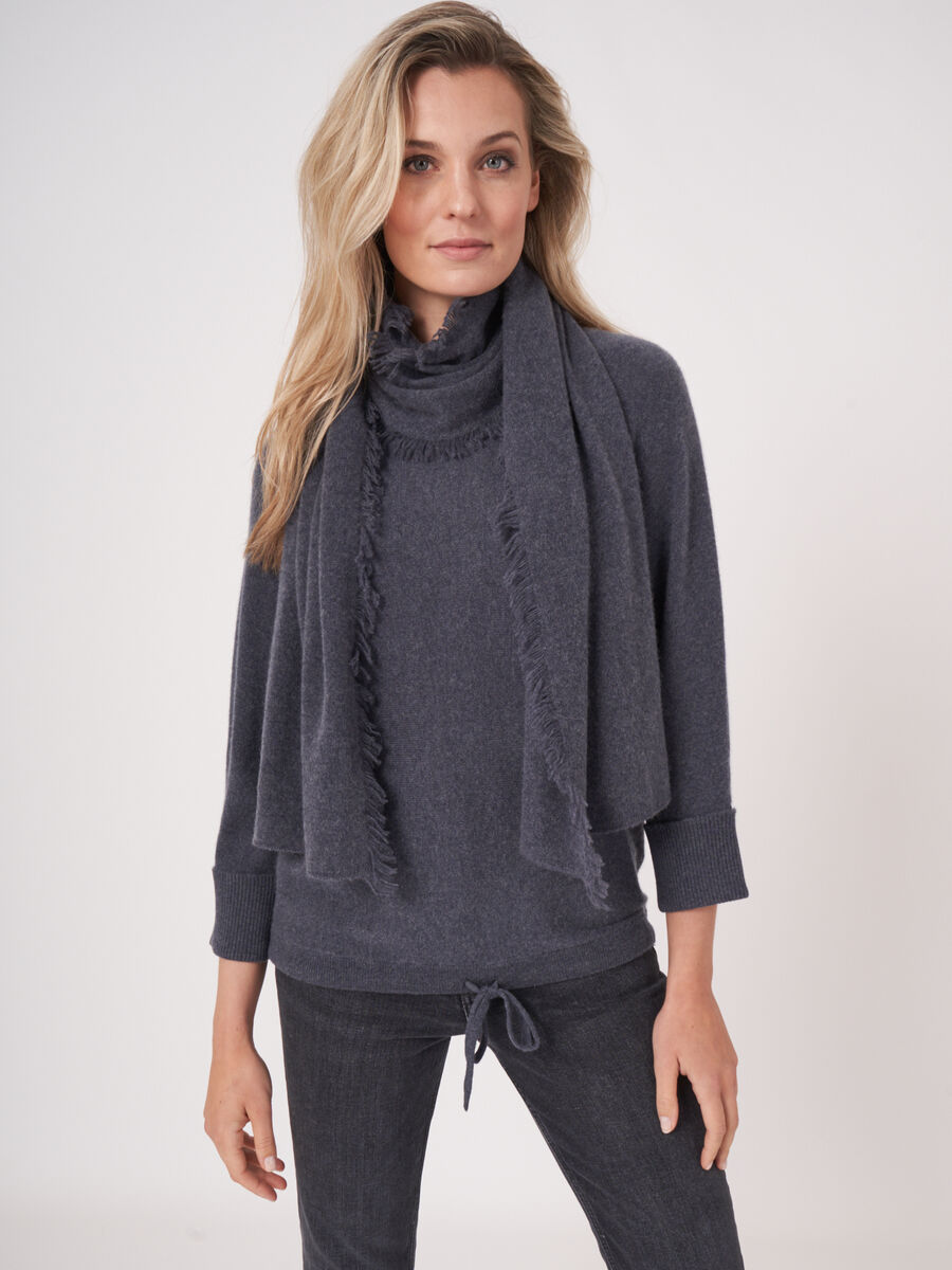 Schal mit Fransen aus Bio-Kaschmir image number 98