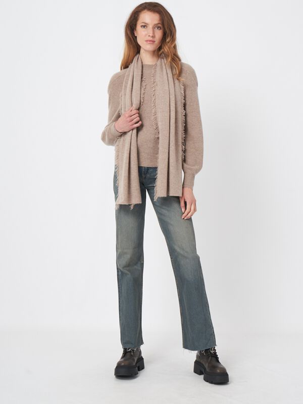 Schal mit Fransen aus Bio-Kaschmir image number 2