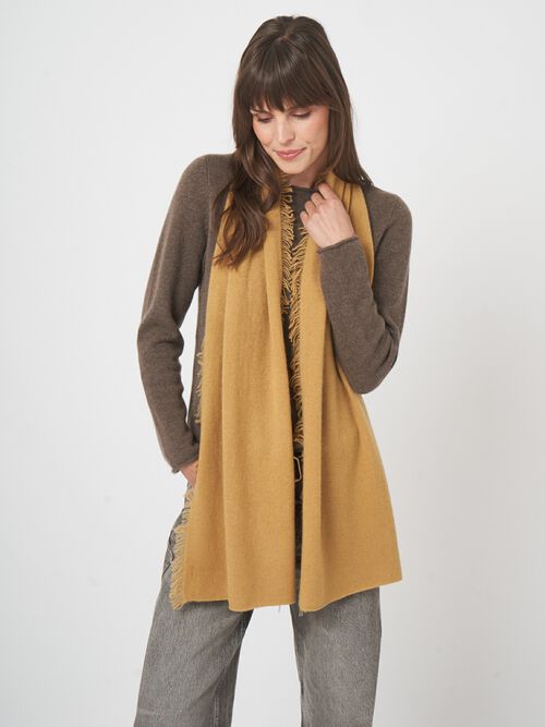 Zachte kasjmier sjaal met franjes - biologisch & elegant