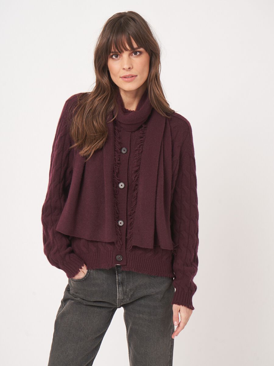 Zachte kasjmier sjaal met franjes - biologisch & elegant image number 4