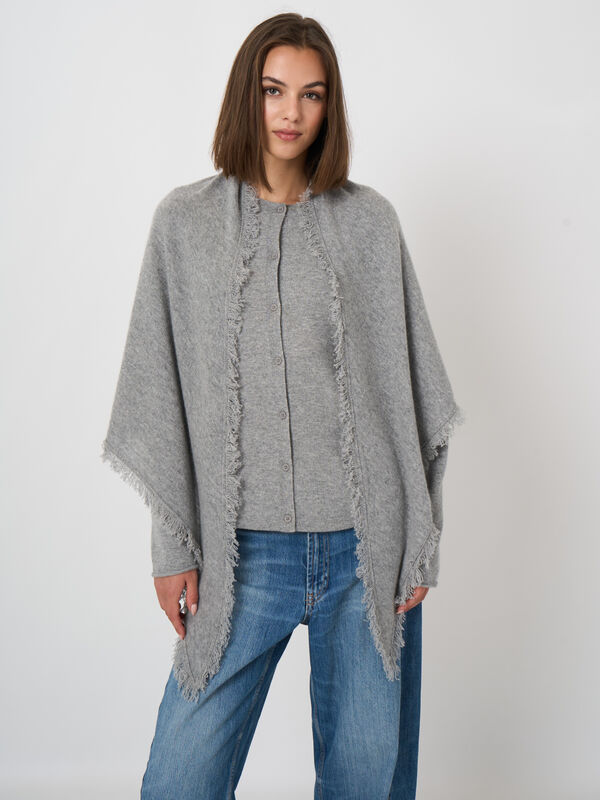 Foulard triangulaire femme &mdash; cachemire & franges repeat image number 3
